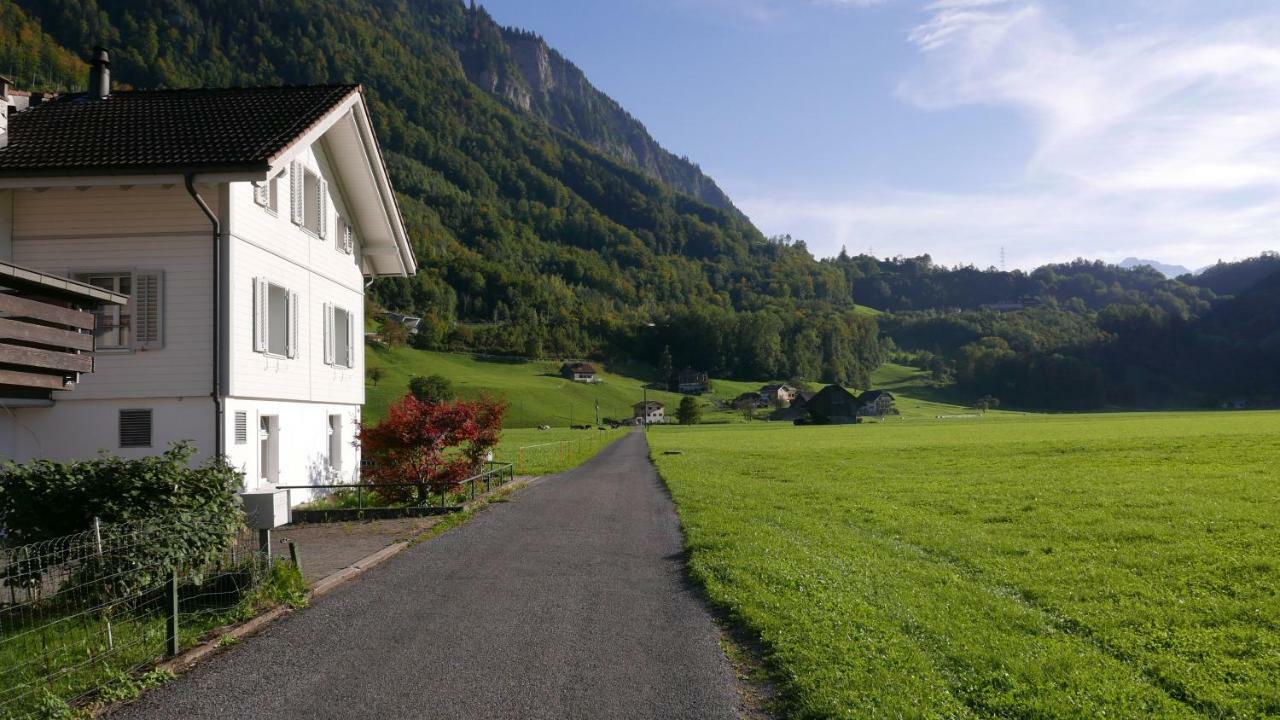 Sandras Flat Apartment Giswil